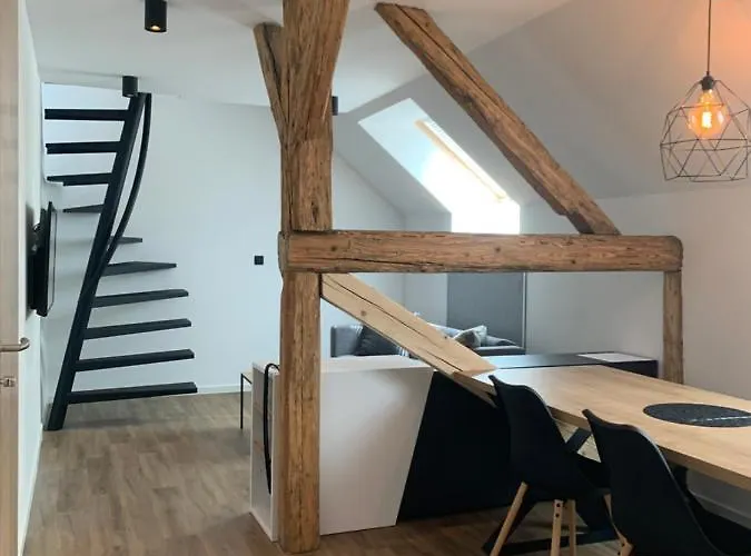 דירה 18home Apartments, מויסטראנה